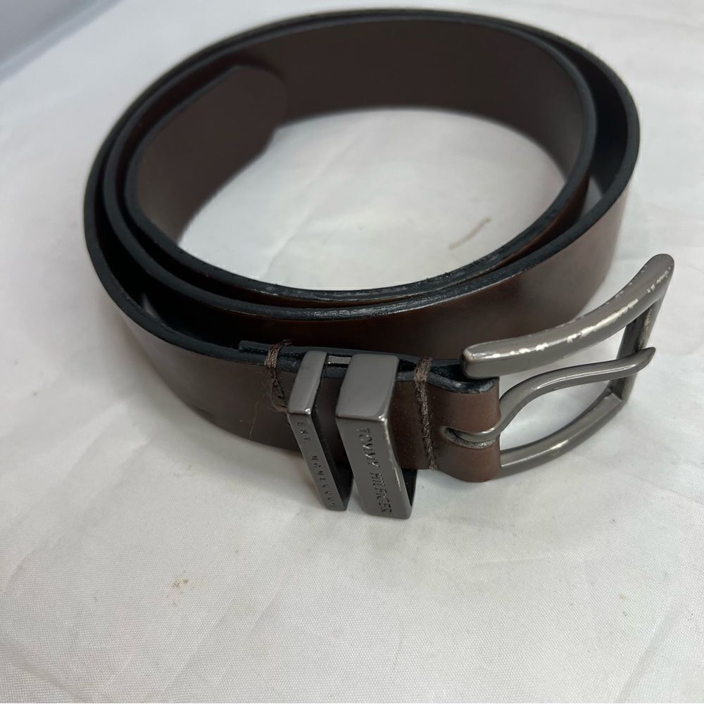 Tommy Hilfiger Brown Leather Belt - Picture 6 of 8